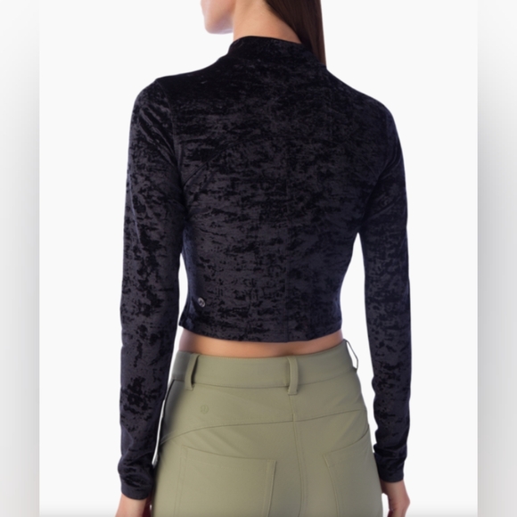 5 For $25✨Bozzolo Womens Medium Velvet Velour Black Longsleeved Soft Cropped Top - Picture 4 of 11